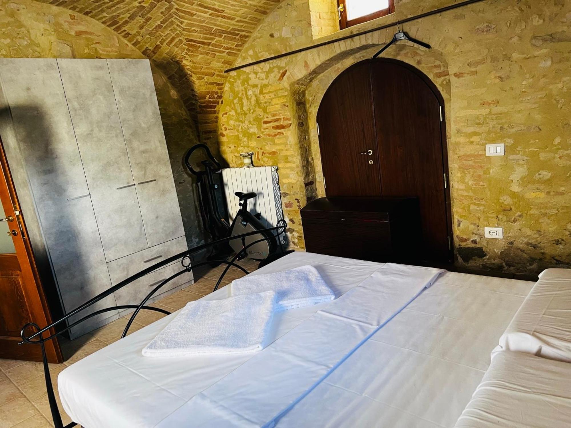 Lucky Garden Bed & Breakfast Bevagna Dış mekan fotoğraf